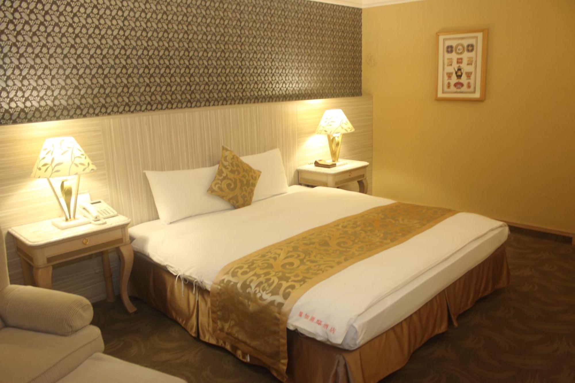 Ohotel Тайчжун Екстер'єр фото