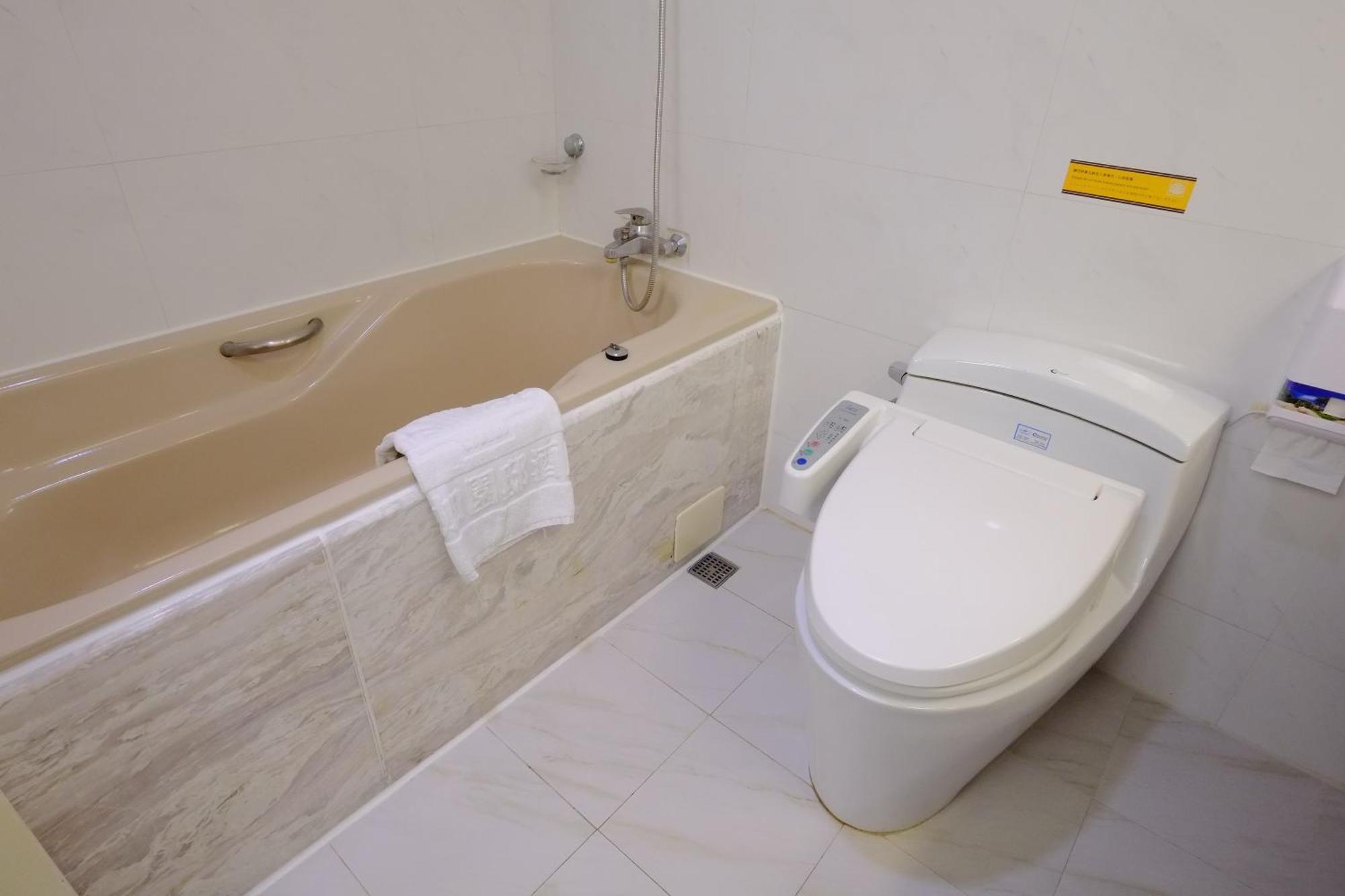 Ohotel Тайчжун Екстер'єр фото